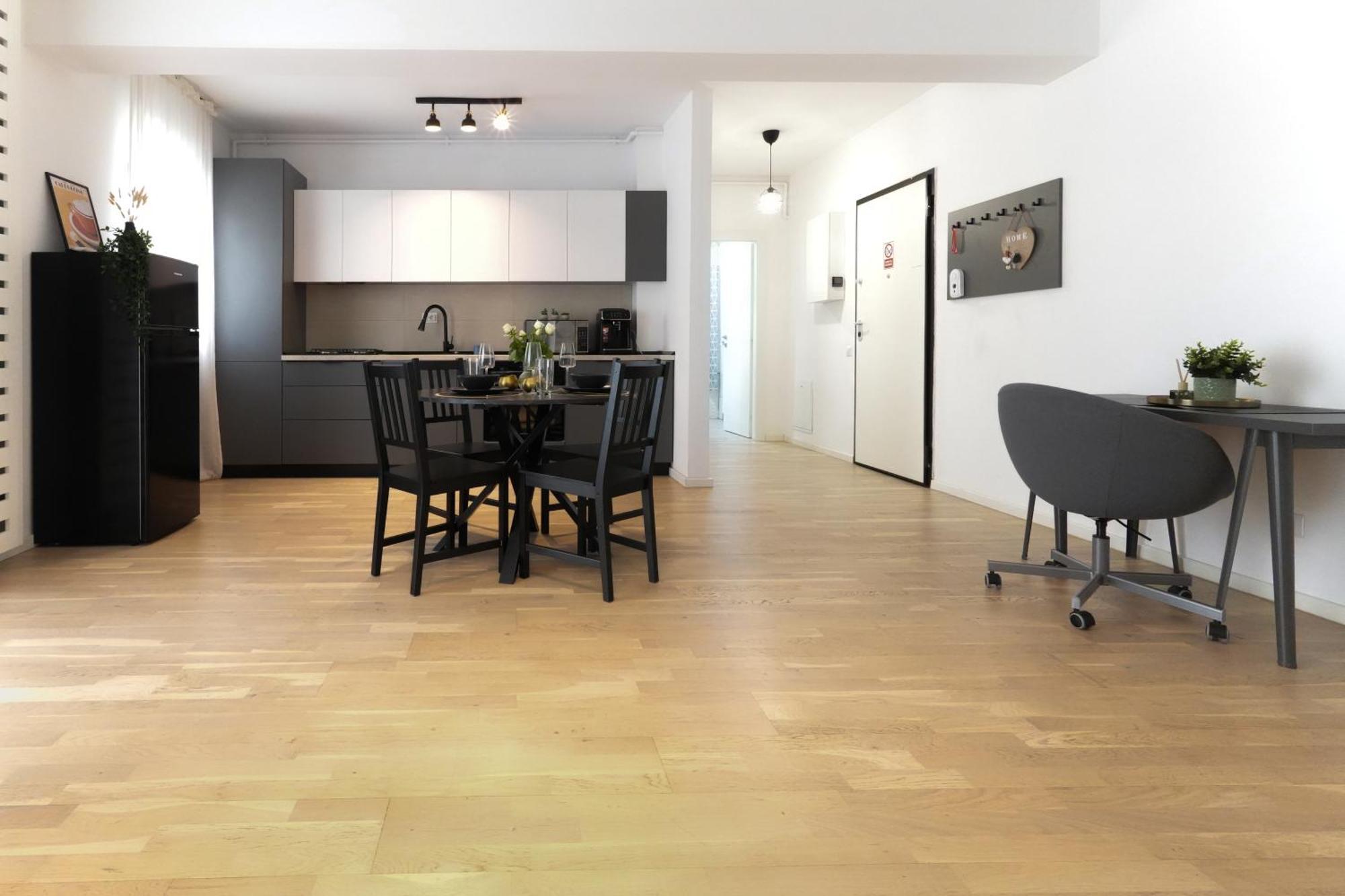 Maria - Modern Apartment With Parking And Workspace Bukarest Exteriör bild
